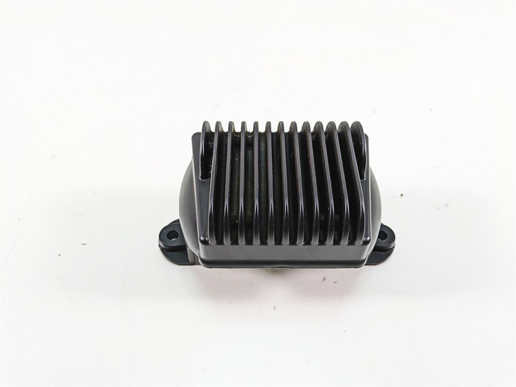 2011 Harley Touring FLTRU Road Glide Rectifier Voltage Regulator 74505-09A {{ shop.shopifyCountryName }} - Mototech271
