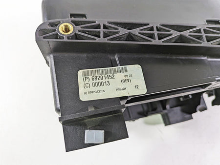 2017 Harley Dyna FXDB Street Bob Electrical Carrier & Black Cover 70367-12 {{ shop.shopifyCountryName }} - Mototech271