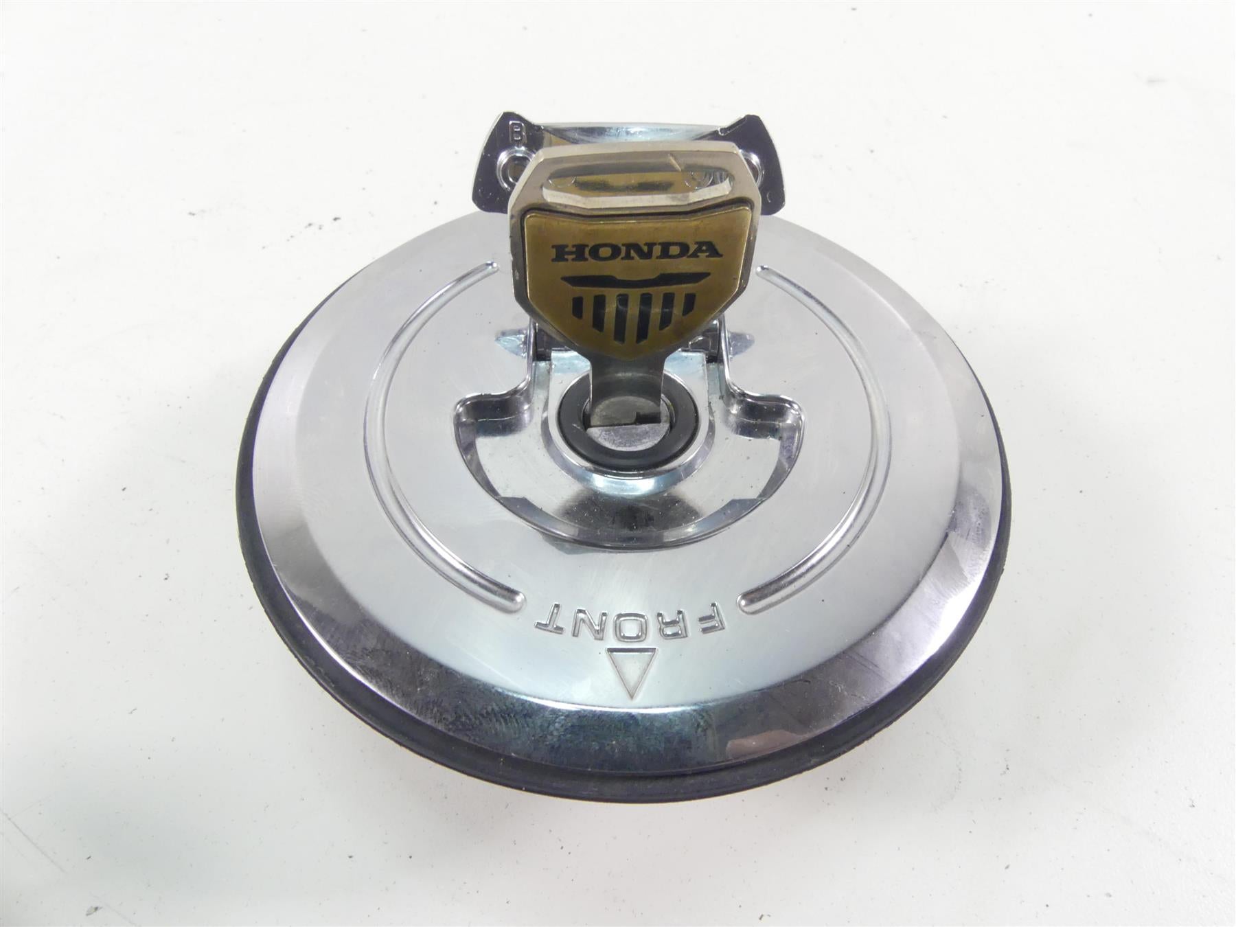 2002 Honda VTX1800 C Ignition Switch Gas Cap Key Lock Set 35100-MCH-000 {{ shop.shopifyCountryName }} - Mototech271
