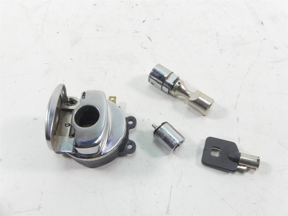 2004 Harley Softail FXSTD SE CVO Deuce Ignition Switch Key Lock Set 71450-04 {{ shop.shopifyCountryName }} - Mototech271