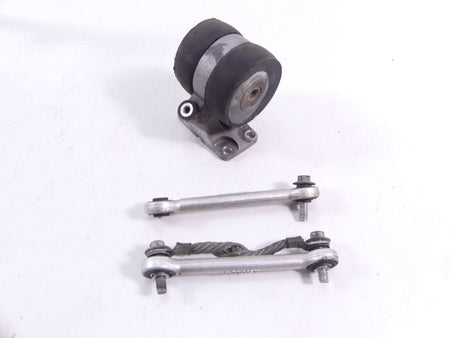 2006 Buell Ulysses XB12 X Front Engine Mount Holder Bracket Set L0511.02A8AYT {{ shop.shopifyCountryName }} - Mototech271