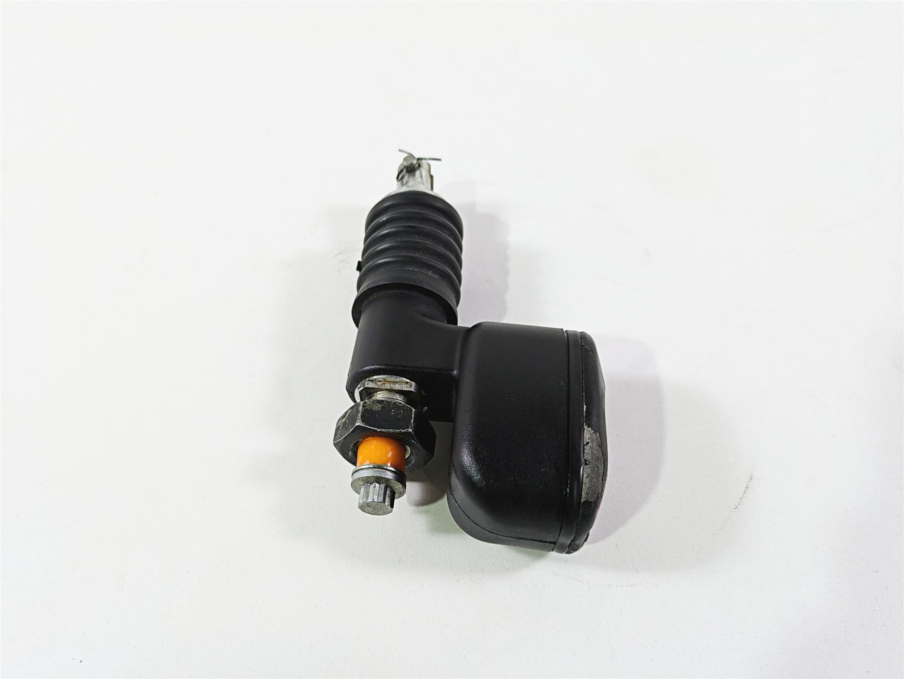 2009 Harley FLSTSB Cross Bones Rear Brake Master Cylinder 41767-05E {{ shop.shopifyCountryName }} - Mototech271