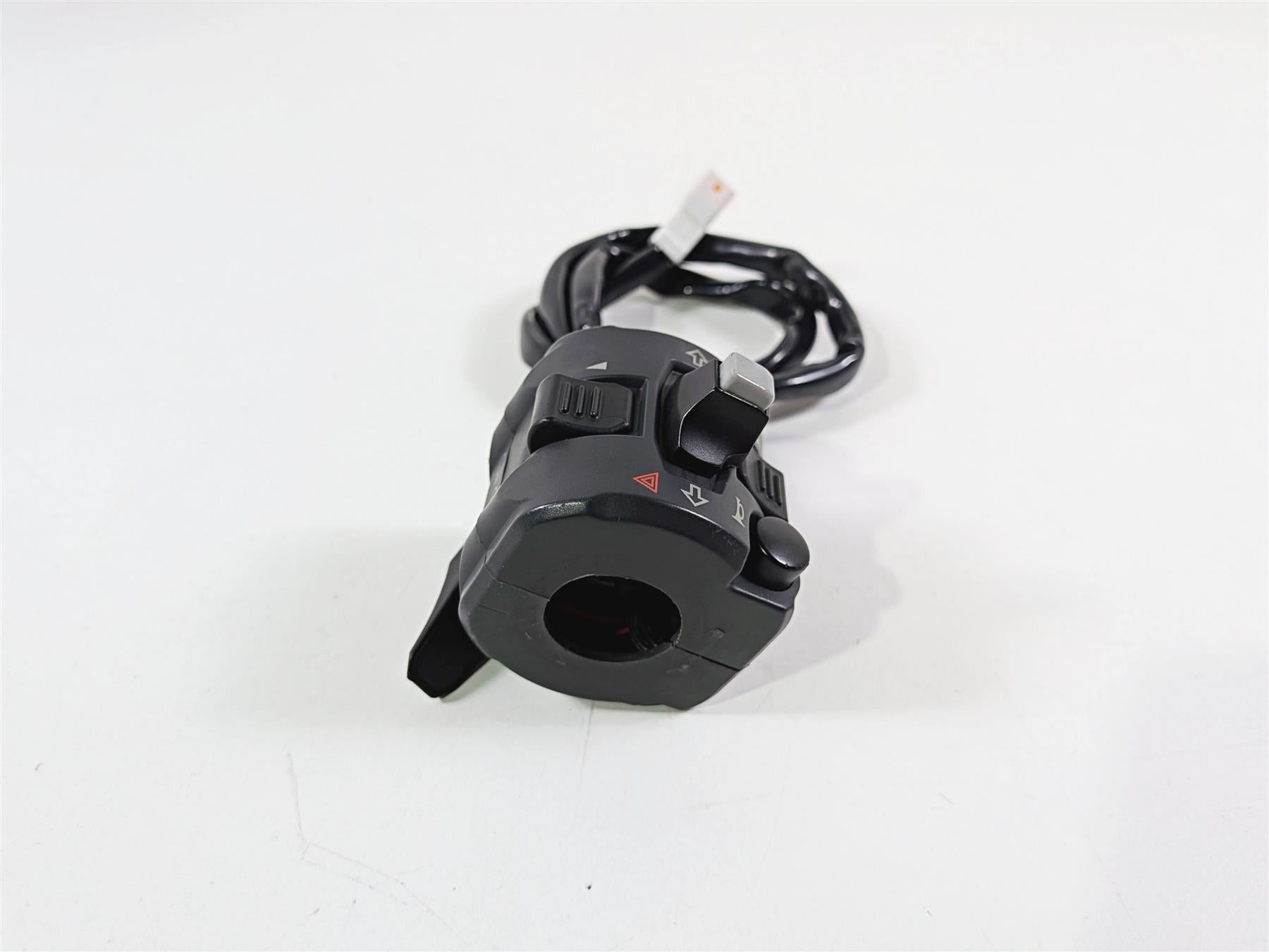 2017 Ducati 959 Panigale Left Hand Turn Signal Control Switch -Read 65110132A-Mototech271