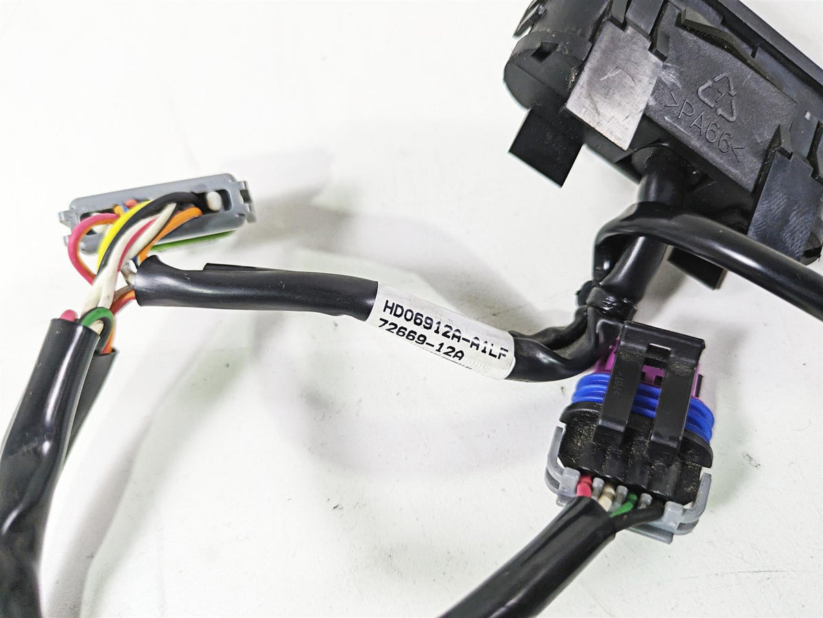 2017 Harley Dyna FXDB Street Bob Speedometer Instrument Wiring 72669-12A {{ shop.shopifyCountryName }} - Mototech271