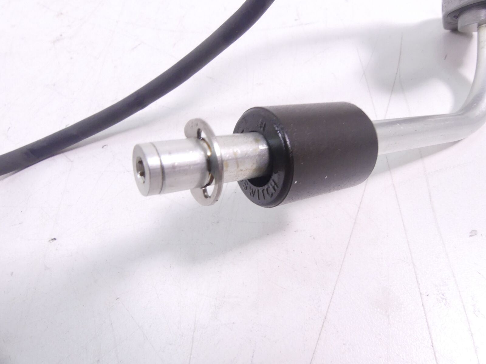 2018 BMW K1600 Bagger Oil Level Temperature Sensor + Wiring 12617708883 {{ shop.shopifyCountryName }} - Mototech271