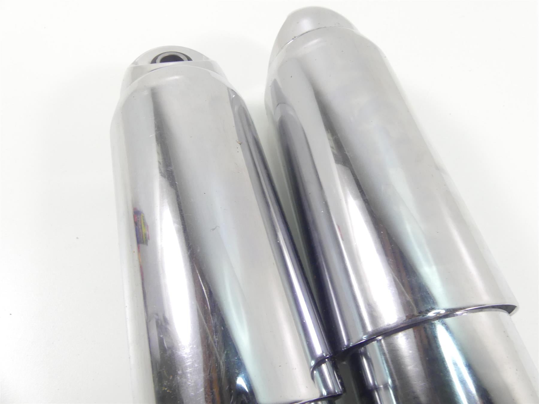 2009 Harley Dyna FXDF SE CVO Fat Bob Rear 12" Chrome Shock Damper Set 54608-04 {{ shop.shopifyCountryName }} - Mototech271