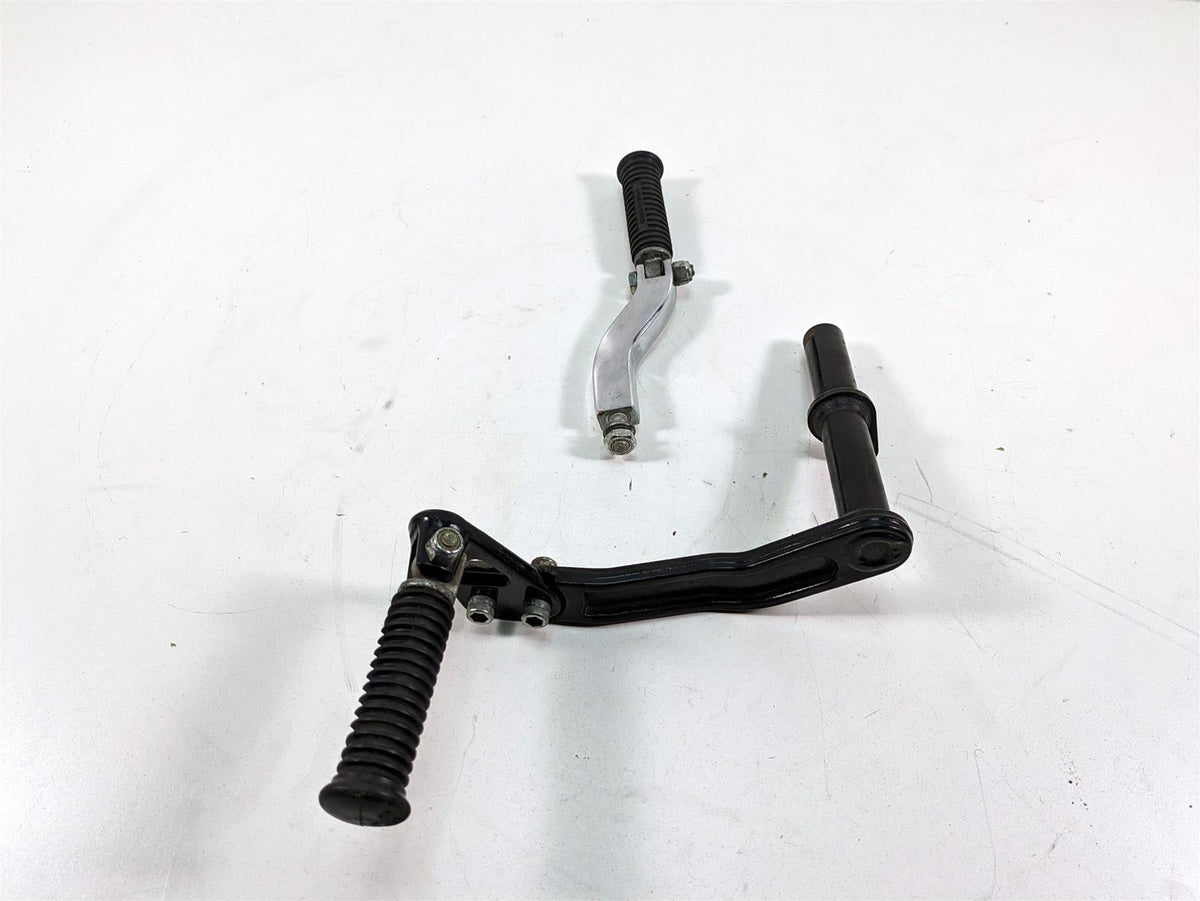 2000 Harley Dyna FXDL Low Rider Rear Passenger Footpeg Set 52740-94A 49165-90 {{ shop.shopifyCountryName }} - Mototech271