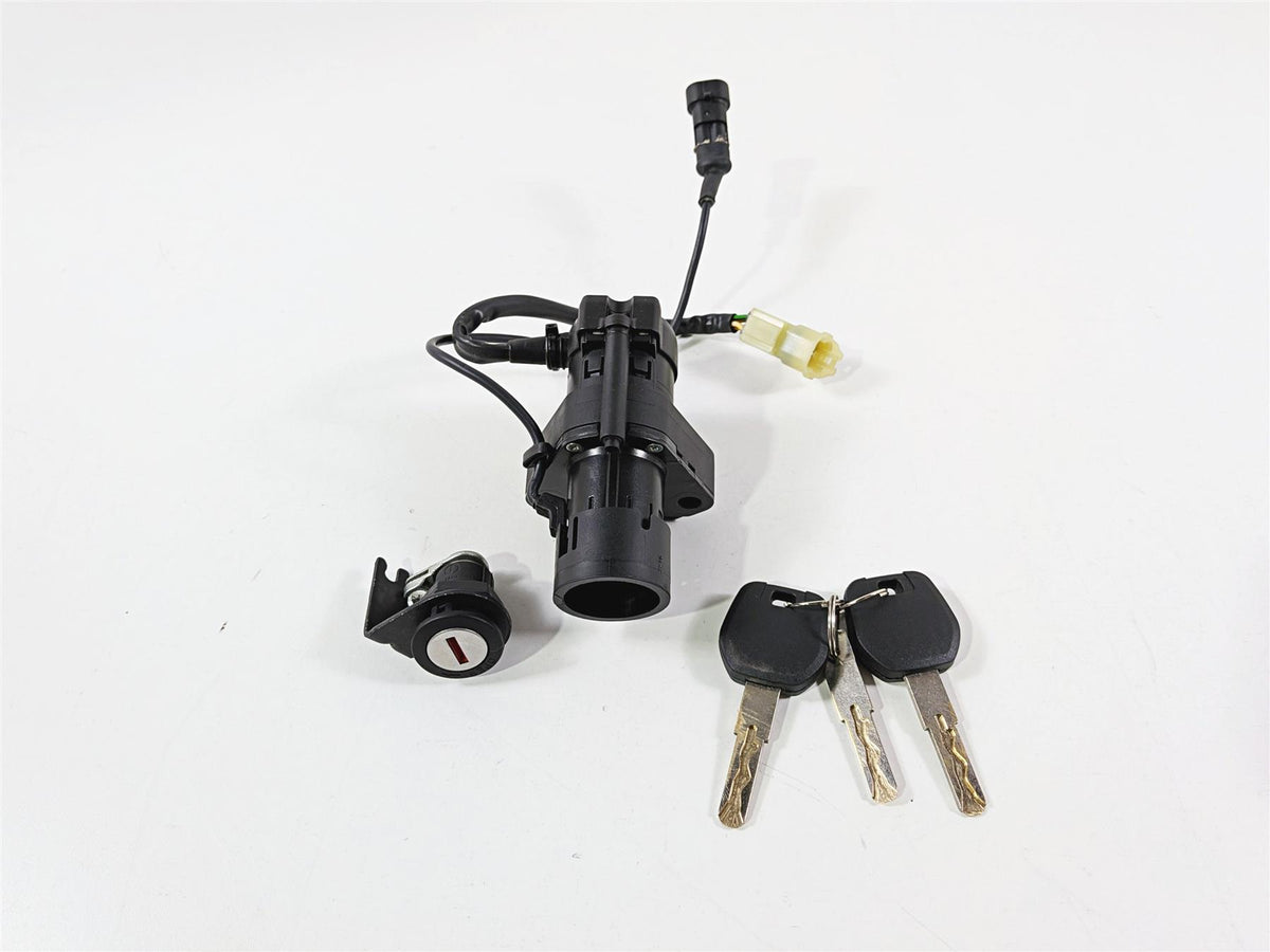 2019 Ducati Panigale V4S V4 S Corse Ignition Switch Key Lock Set 59822131B {{ shop.shopifyCountryName }} - Mototech271