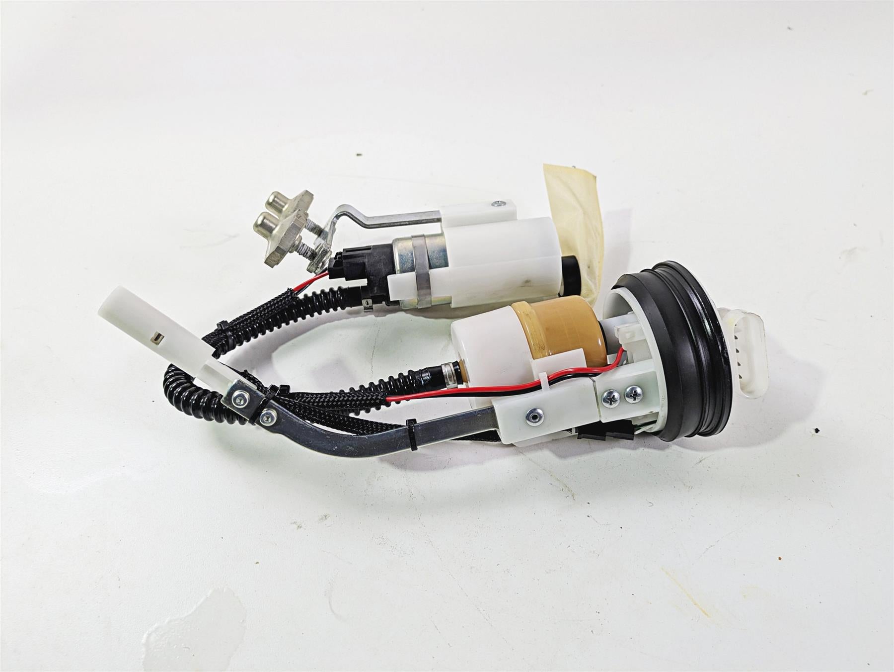 2022 Ducati Hypermotard 950 Fuel Gas Petrol Pump 16024363A {{ shop.shopifyCountryName }} - Mototech271