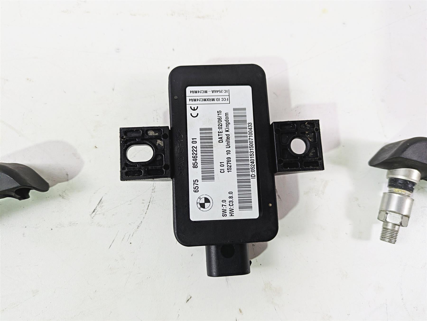 2015 BMW R1200 GS Adv K51 Rdc Sensor & Tire Sensors 36318532731 65758546222 {{ shop.shopifyCountryName }} - Mototech271