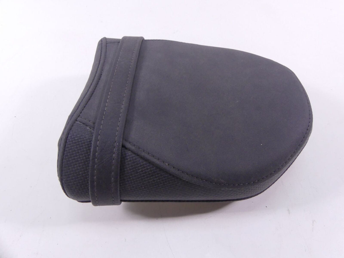 2019 Yamaha VMX17 V-Max 1700 Rear Passenger Pillion Saddle Seat 2S3-24750-11-00 {{ shop.shopifyCountryName }} - Mototech271