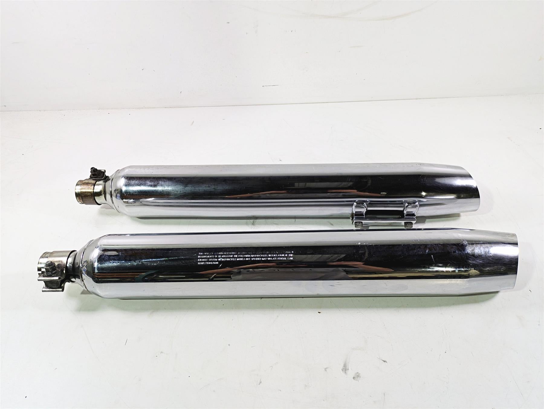 2010 Harley Touring FLHX Street Glide Stock Oem Exhaust Muffler Set 65592-09A {{ shop.shopifyCountryName }} - Mototech271