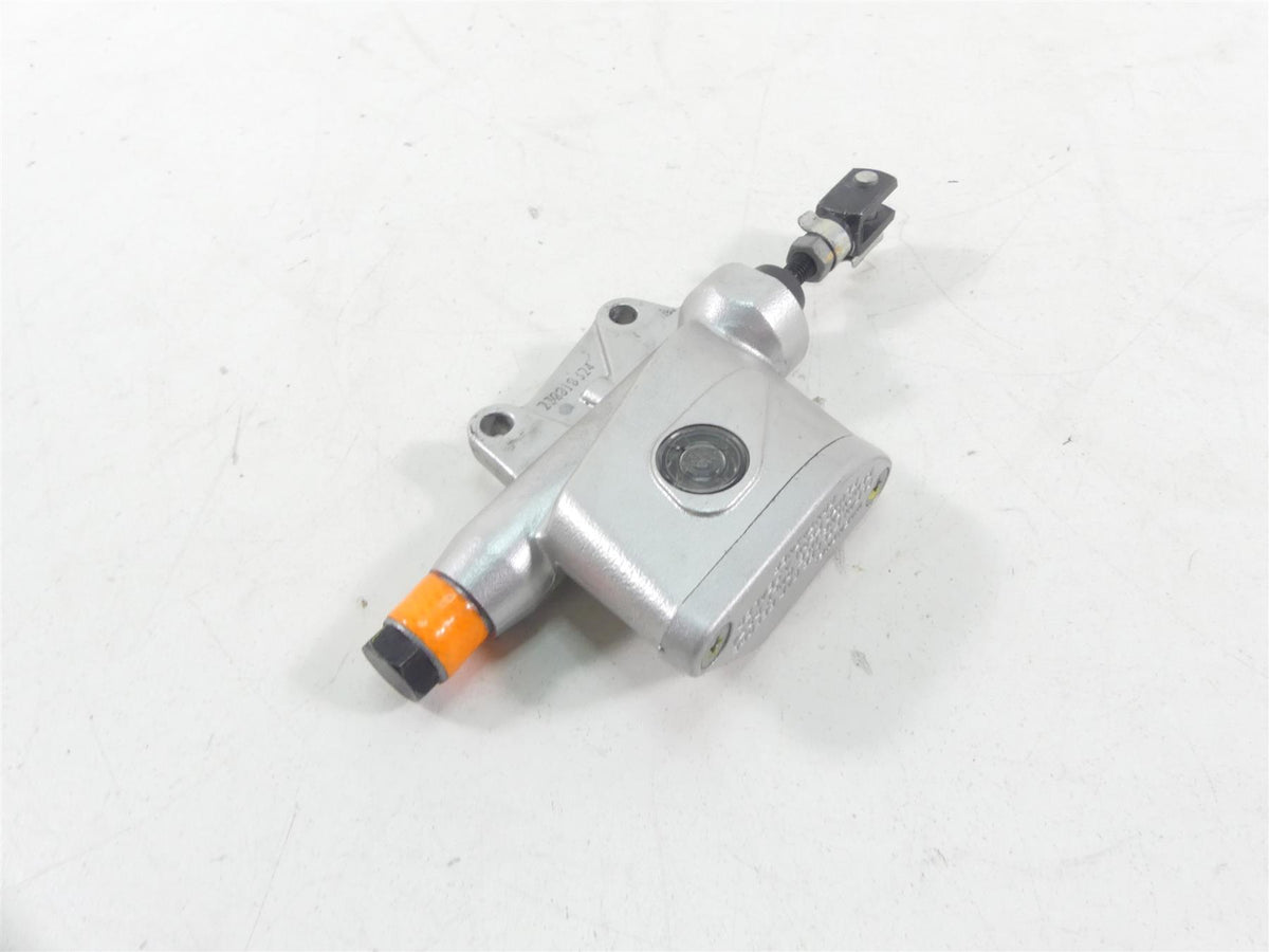 2019 Moto Guzzi V7 III Stone 750 Rear Brake Master Cylinder 2B002189 {{ shop.shopifyCountryName }} - Mototech271