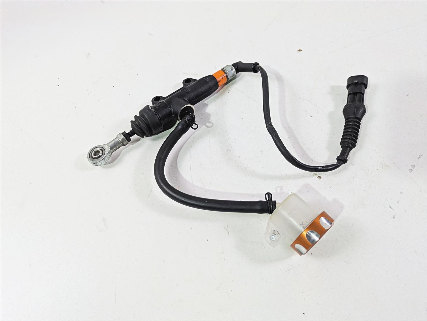 2018 KTM 1290 Super Duke R Rear Brembo Brake Master Cylinder 6031306000030 {{ shop.shopifyCountryName }} - Mototech271
