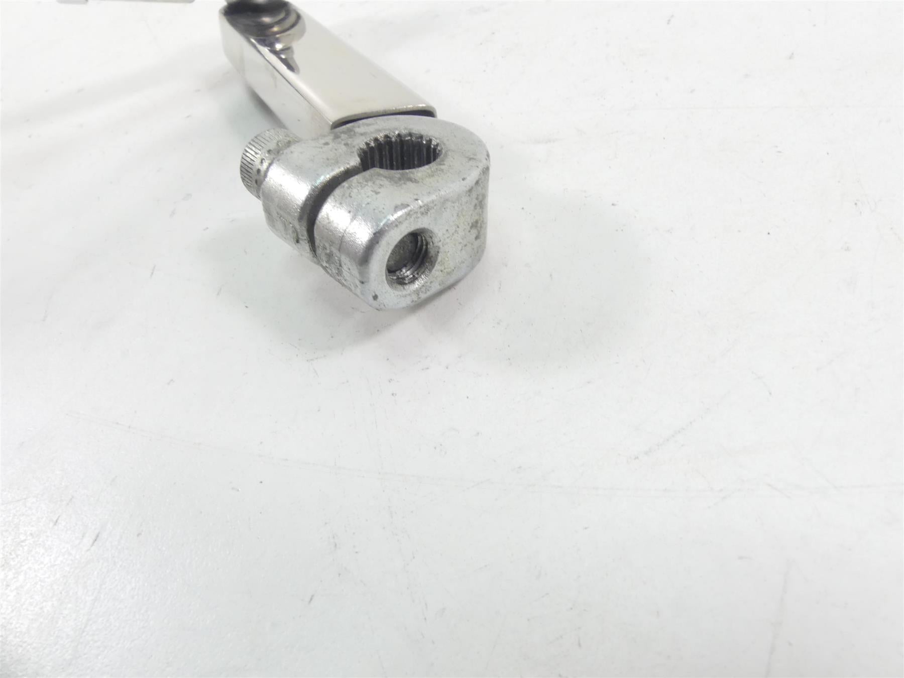 2004 Harley FXDWGI Dyna Wide Glide Forward Control Shift Rod Chrome {{ shop.shopifyCountryName }} - Mototech271