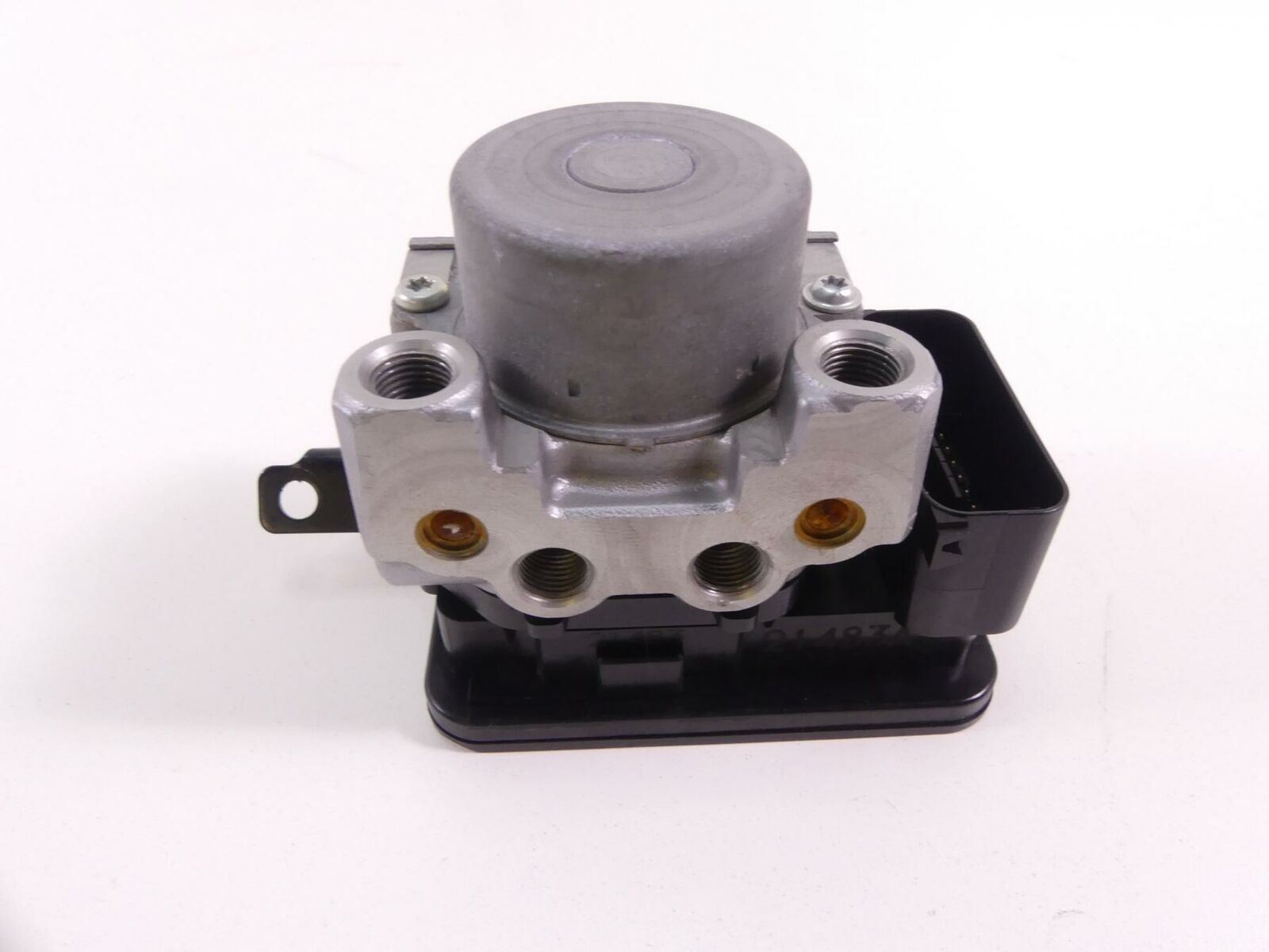 2017 Triumph Daytona 675R Abs Brake Module Module T2021488