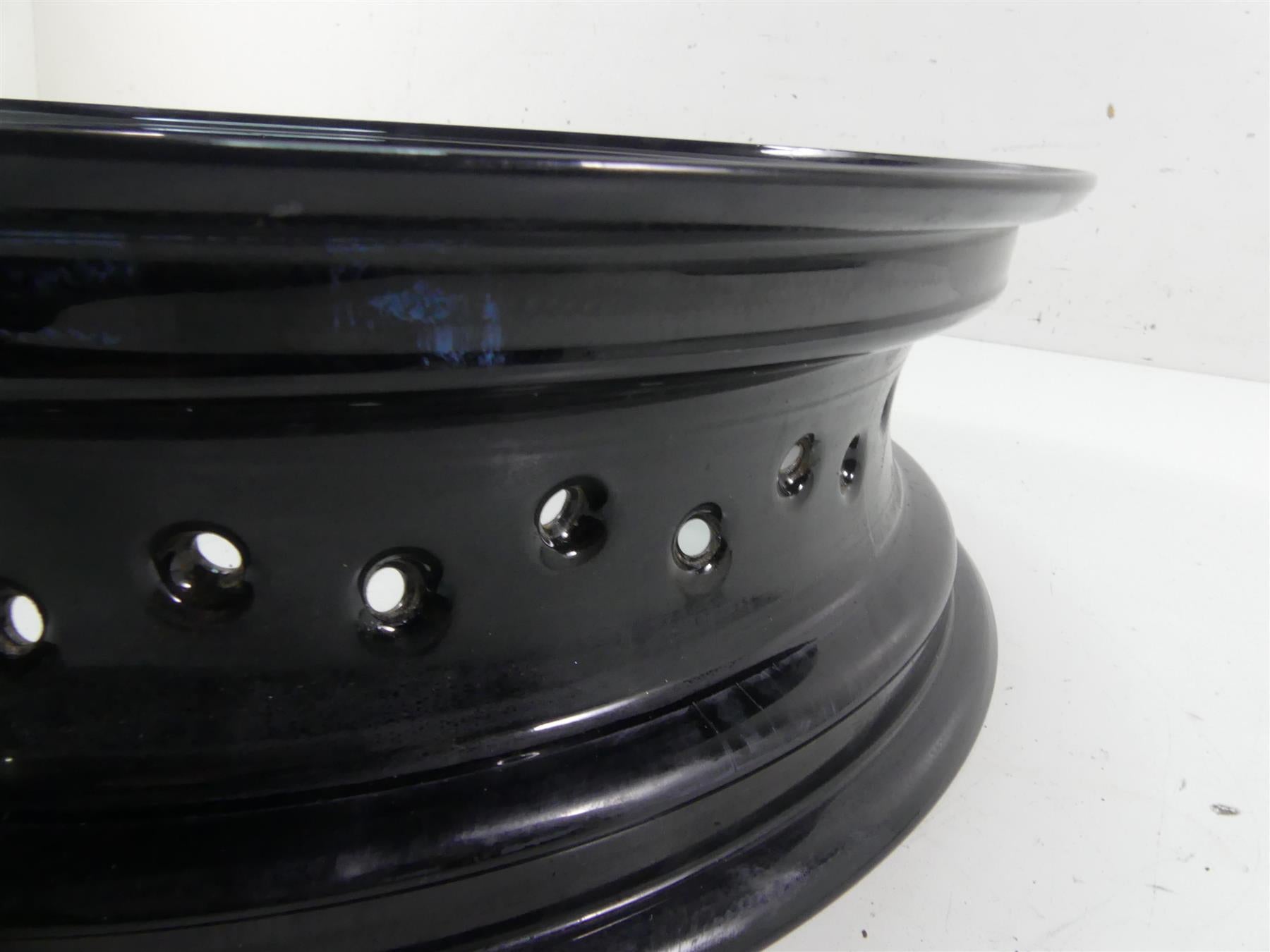 2010 Harley FXDWG Dyna Wide Glide Rear Wheel Rim17x4.5 41430-09A {{ shop.shopifyCountryName }} - Mototech271