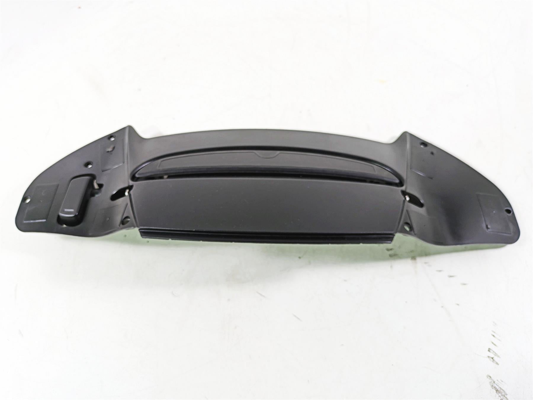 2017 Harley Touring FLTRXS Road Glide Center Upper Air Vent & Cover 29200044 {{ shop.shopifyCountryName }} - Mototech271