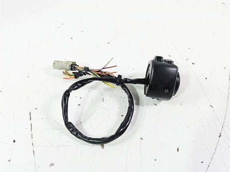 2012 Harley VRSCF Muscle V Rod Left Hand Control Switch - Read 71682-06A {{ shop.shopifyCountryName }} - Mototech271