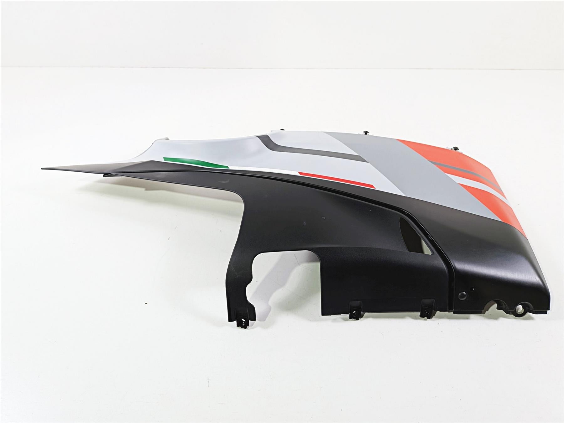 2019 Ducati Panigale V4S V4 S Corse Right Lower Main Fairing Cover 48019262BA {{ shop.shopifyCountryName }} - Mototech271
