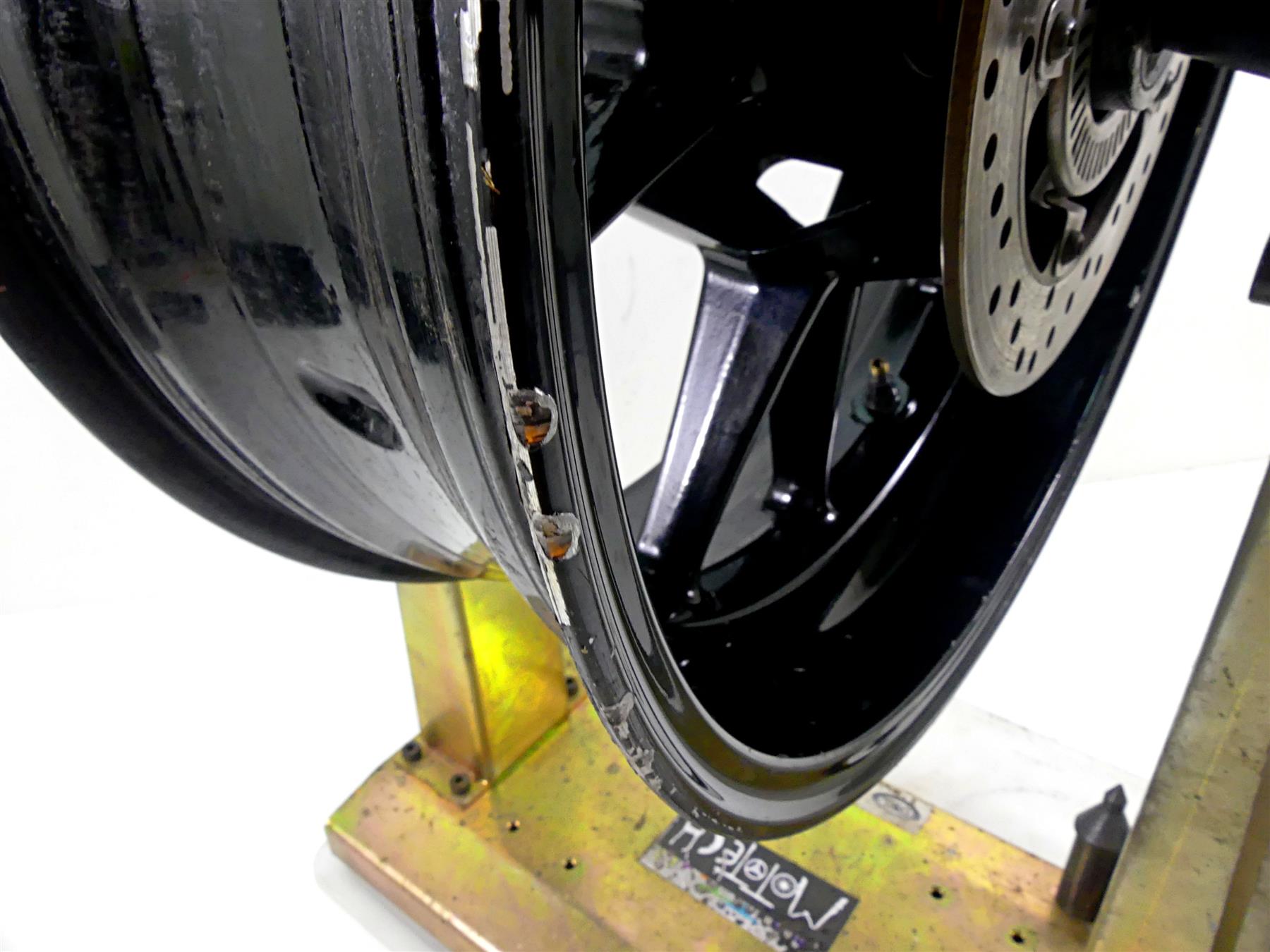 2013 BMW S1000RR K46 Rear 17x6 Wheel Rim + 44T Sprocket - Read 36317721079 {{ shop.shopifyCountryName }} - Mototech271