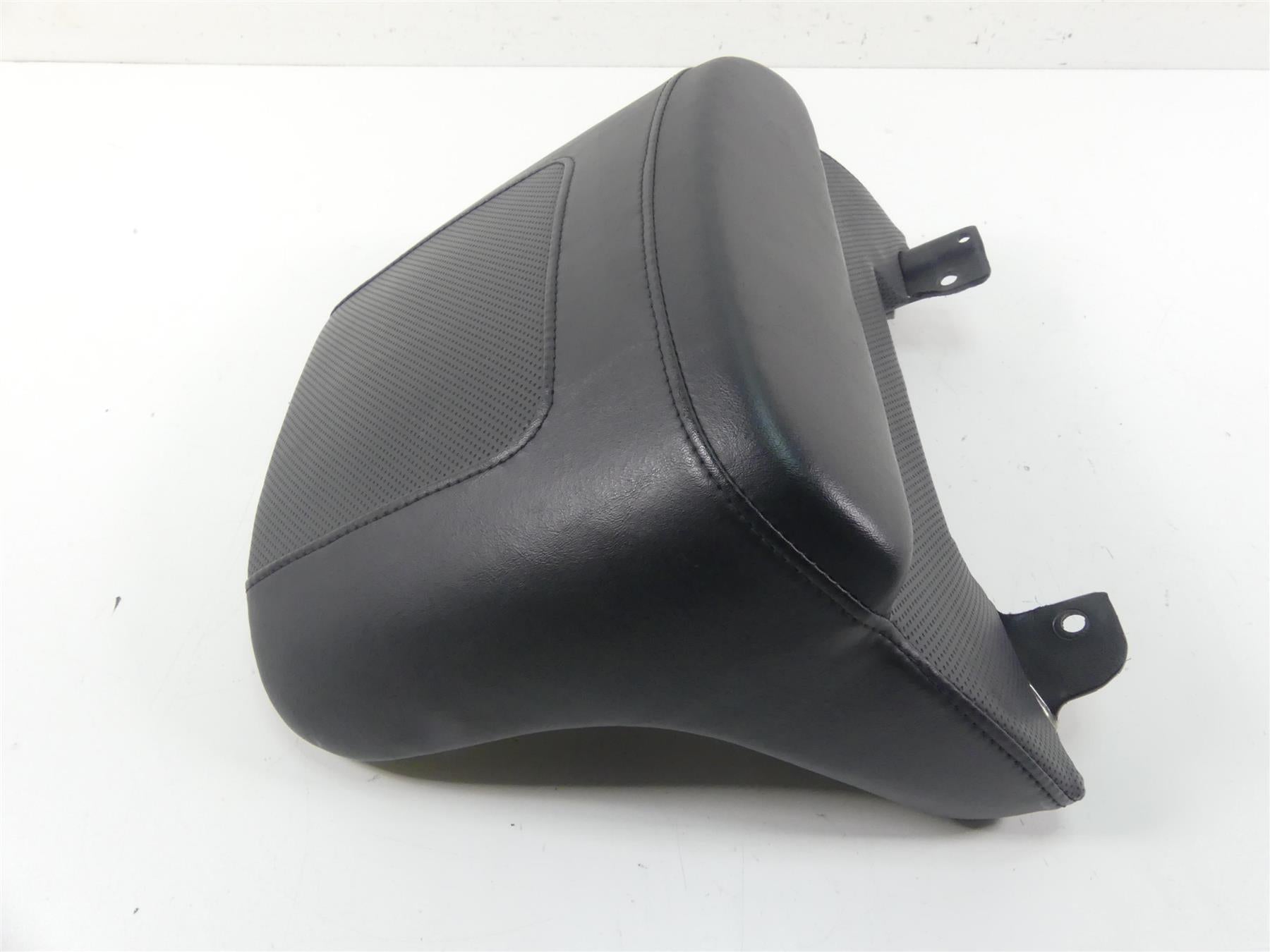 2011 Harley VRSCF Muscle Rod Nice Rear Passenger Seat Saddle Pillion 52438-09 | Mototech271