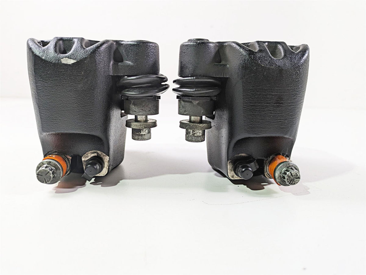 1999 Harley Dyna FXDL Low Rider Front Brake Caliper Set 44023-83C 44046-84C {{ shop.shopifyCountryName }} - Mototech271