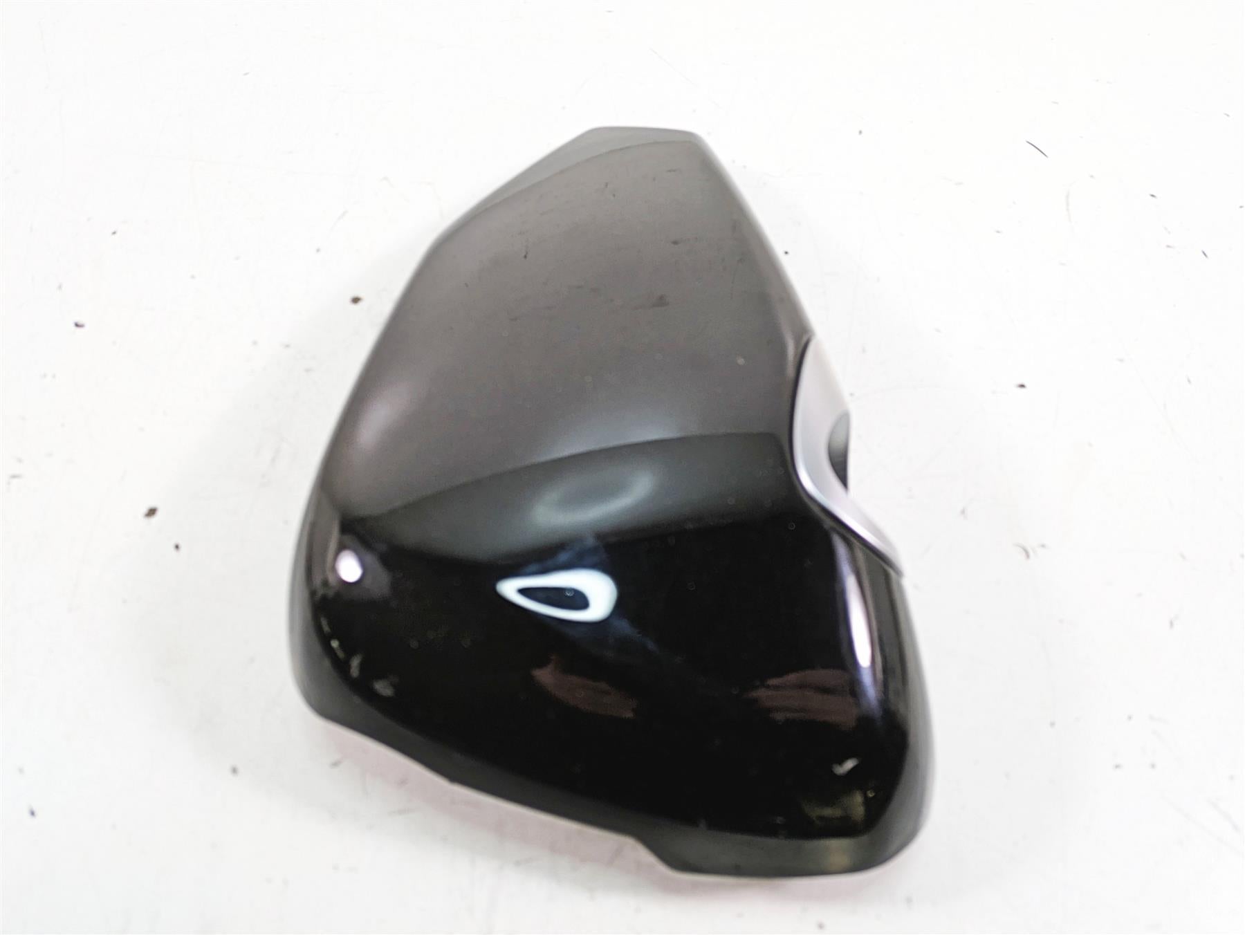 2019 Harley XL883N Sportster Iron Right Side Oil Tank Cover - Read 57200092BYM {{ shop.shopifyCountryName }} - Mototech271