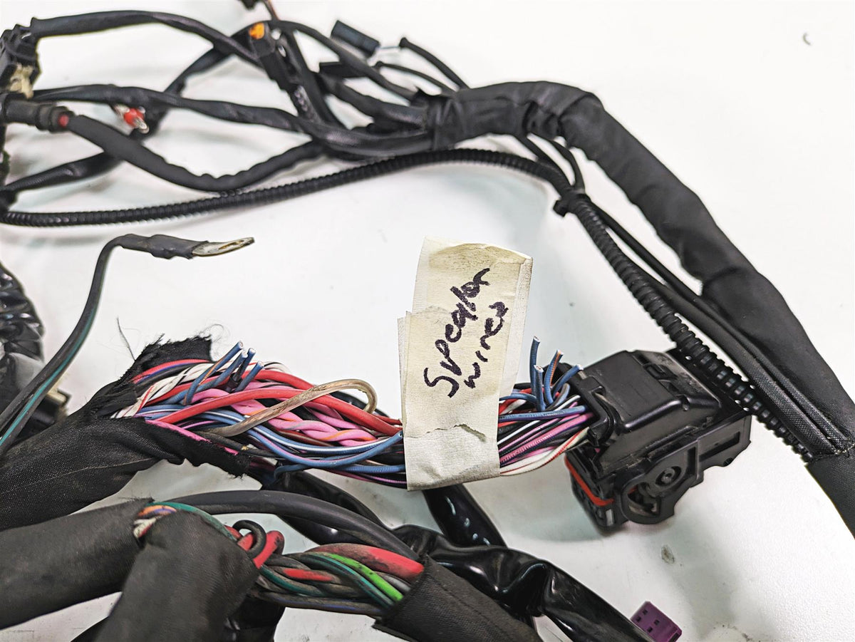 2014 Harley Touring FLHTK Electra Glide Main Wiring Harness Abs - Read 69200118 {{ shop.shopifyCountryName }} - Mototech271