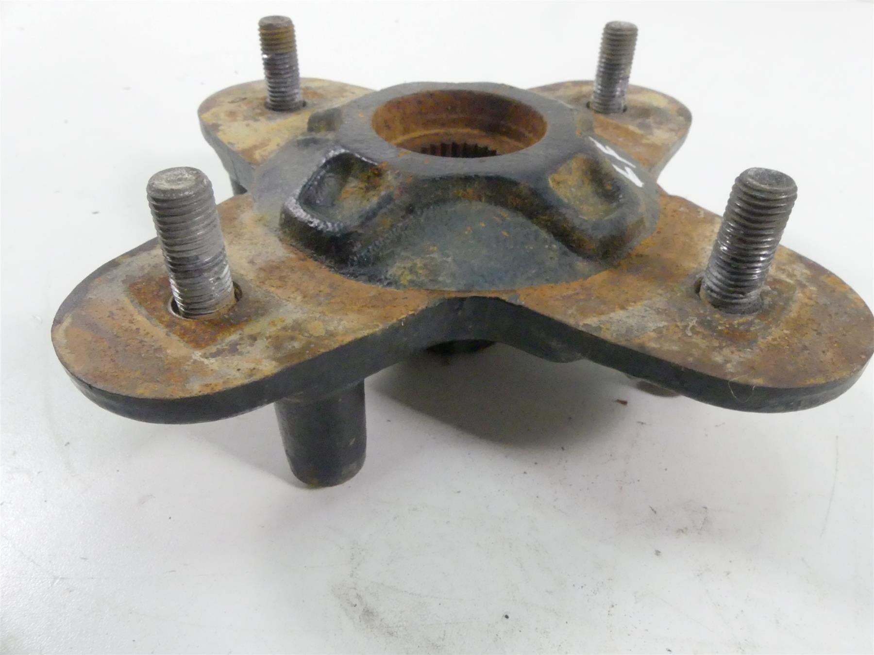 2018 Polaris RZR S 900 Front Left Side Wheel Rim Hub 5141366 {{ shop.shopifyCountryName }} - Mototech271