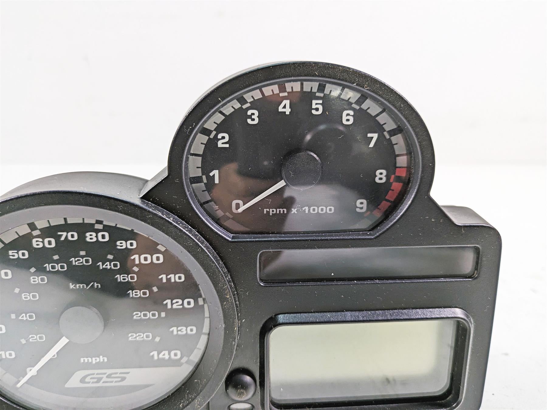 2007 BMW R1200GS K255 Adv Speedometer Gauge Instrument - 39k 62117700751 {{ shop.shopifyCountryName }} - Mototech271