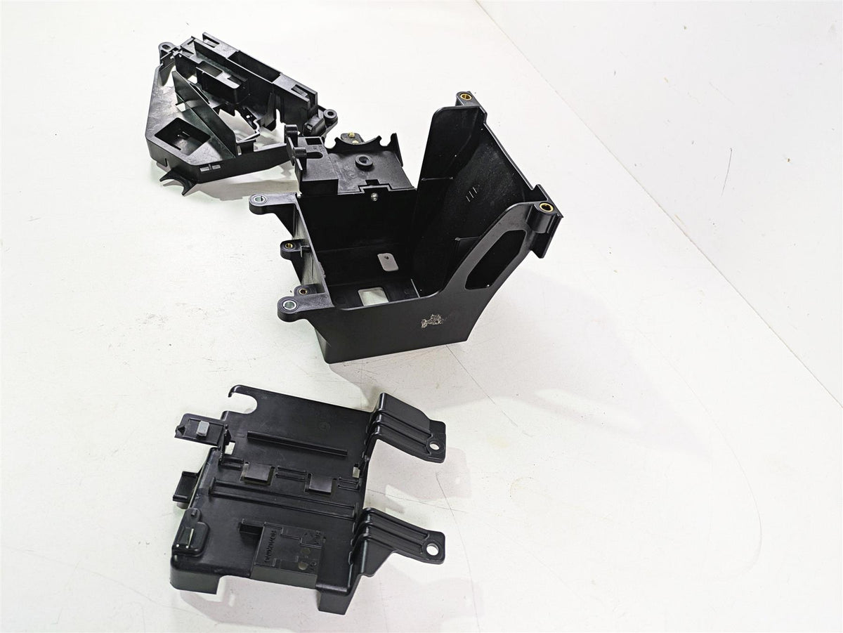 2015 Harley Touring FLHTKL Electra Glide Electrical Parts Holder Set 66000010A {{ shop.shopifyCountryName }} - Mototech271