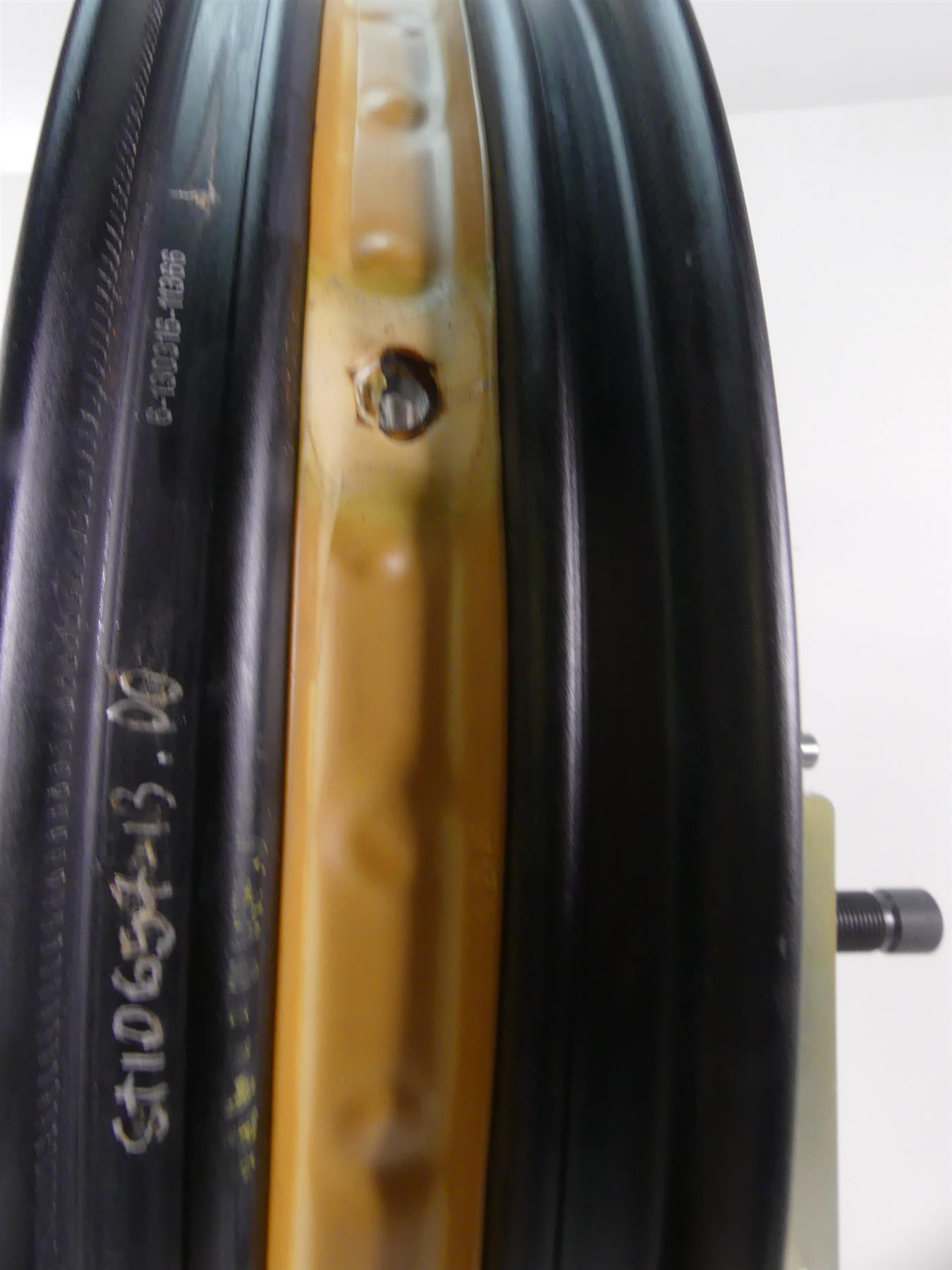 2016 Moto Guzzi V7 II Special 750 Front Spoke Wheel Rim 18x2.5 - Read B063702 {{ shop.shopifyCountryName }} - Mototech271