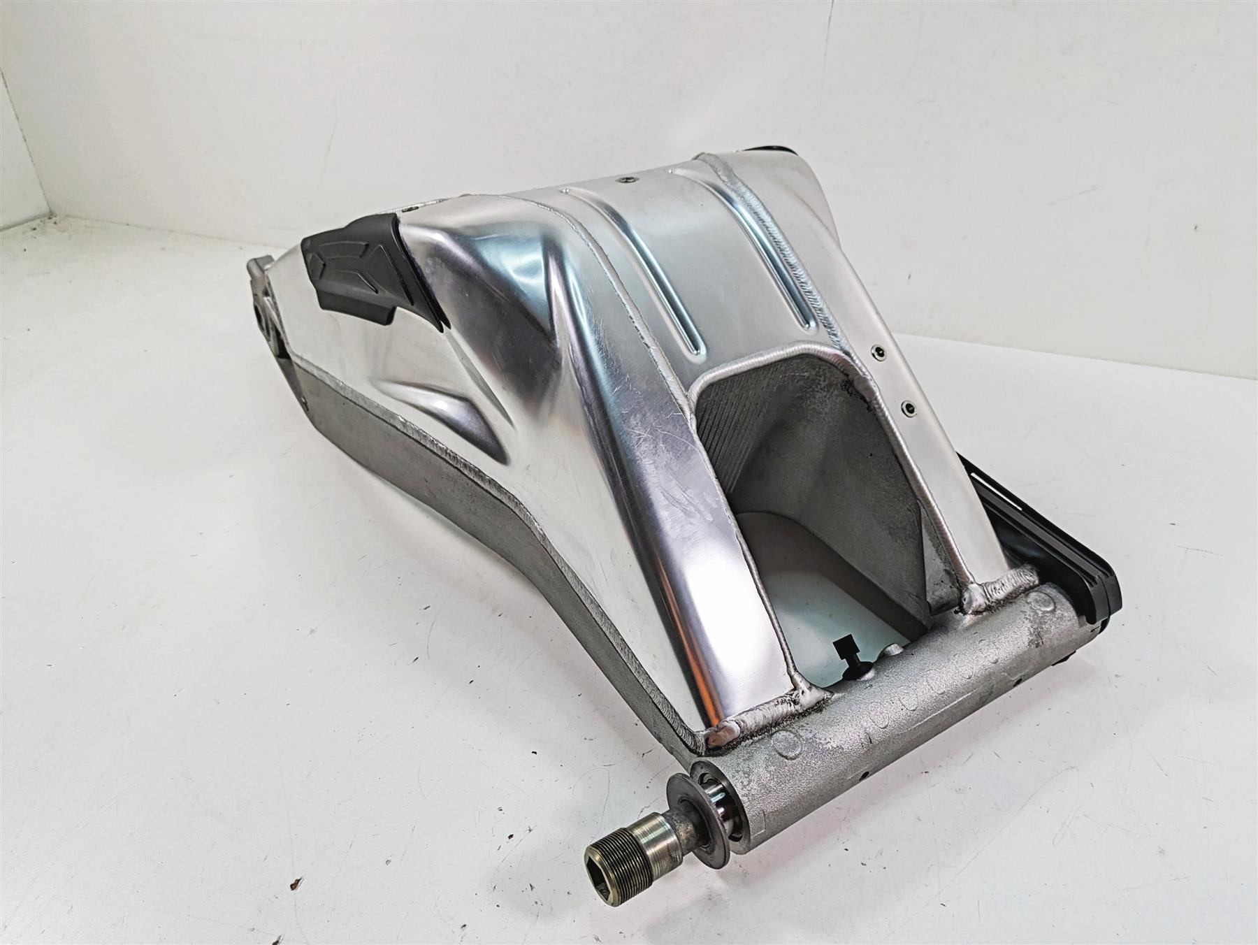 2015 BMW S1000RR K46 Rear Suspension Swingarm Swing Arm Anodized 33358543490 {{ shop.shopifyCountryName }} - Mototech271