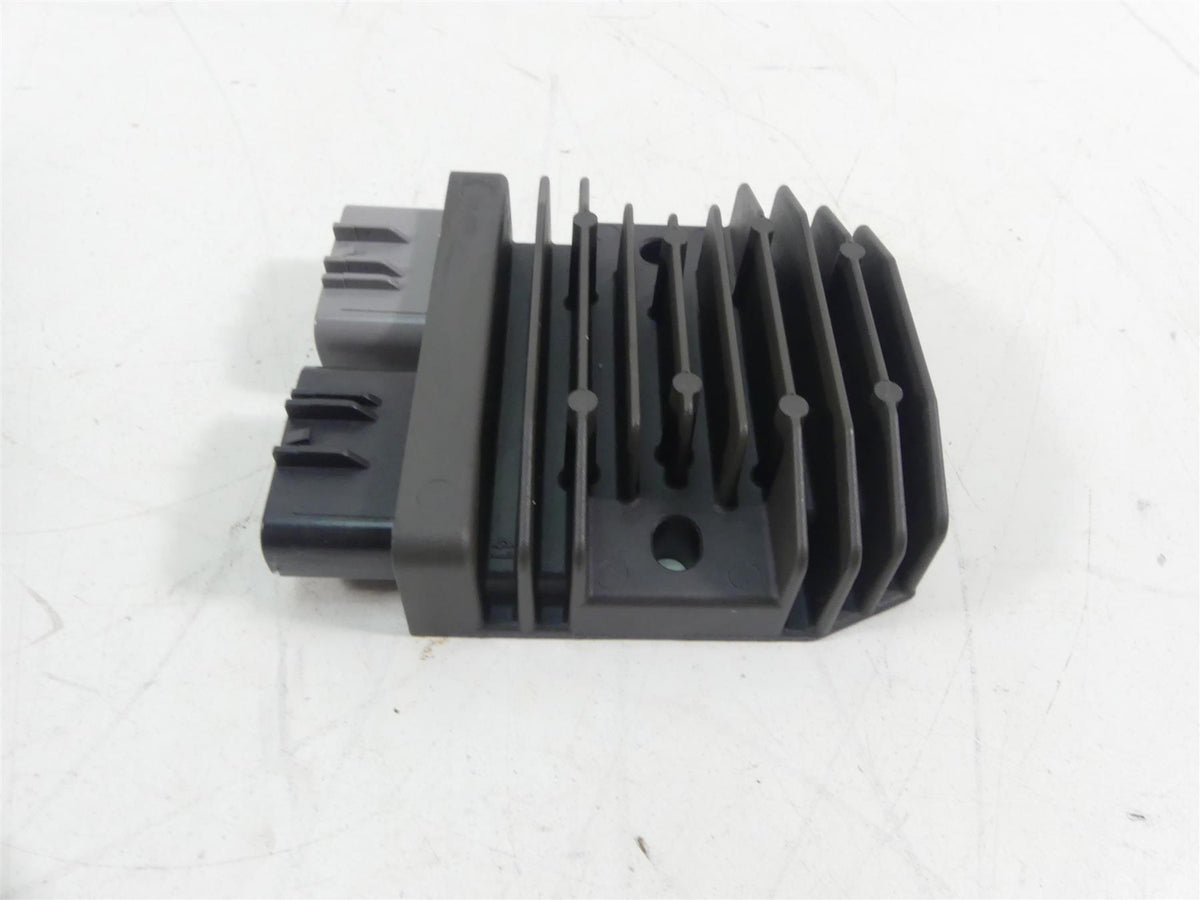 2016 BMW R1200RS K54 Rectifier Voltage Regulator FH020AA 12318523367 {{ shop.shopifyCountryName }} - Mototech271