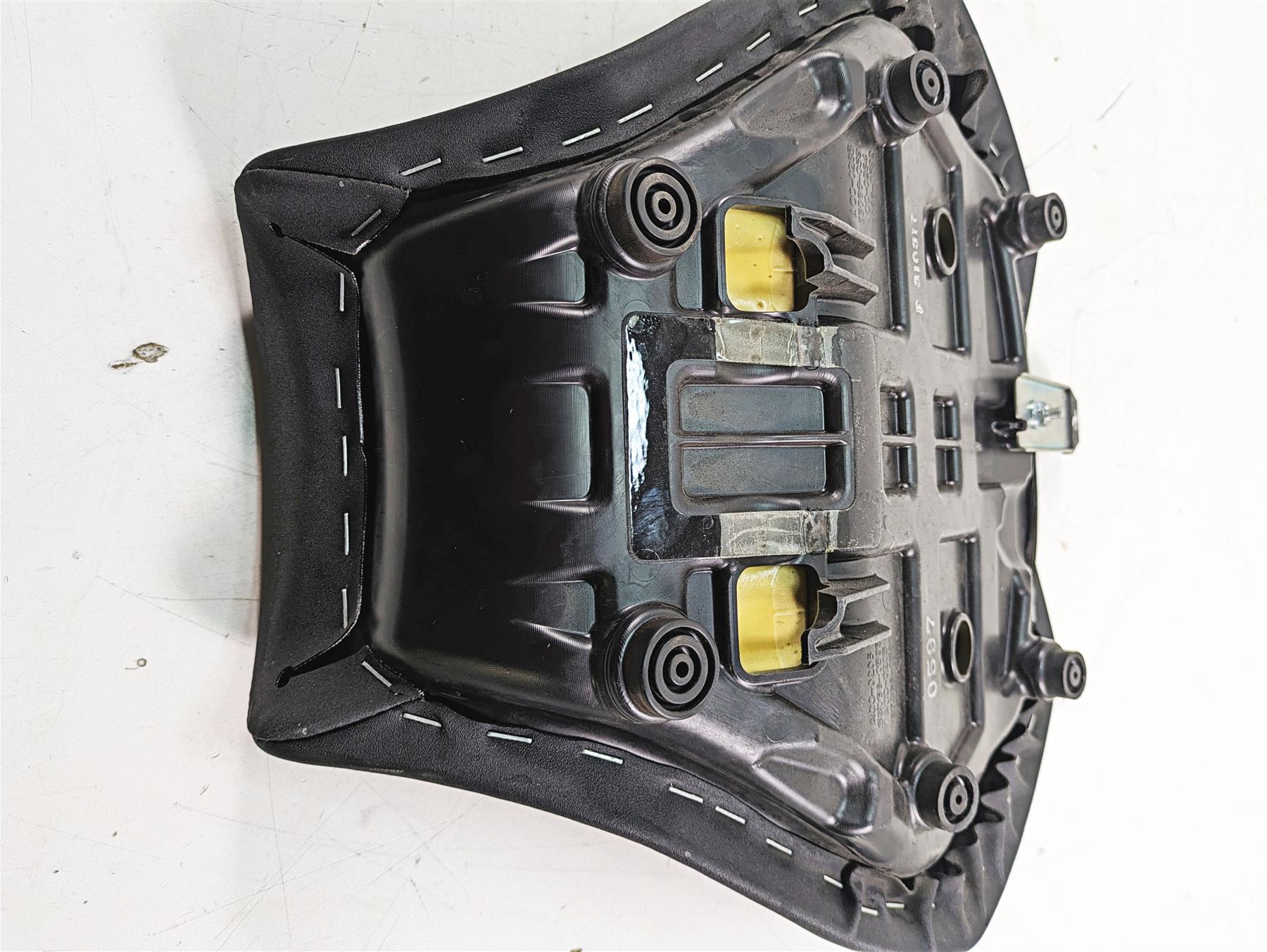 2018 Kawasaki ZX1002 Ninja H2 SX Front Rider Driver Seat Saddle 53066-0638-49L {{ shop.shopifyCountryName }} - Mototech271