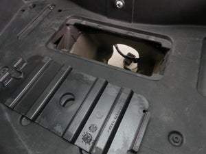 2011 Victory Vision Tour Rear Trunk Luggage Tour Pak Box + Mount - Read 5437444 | Mototech271