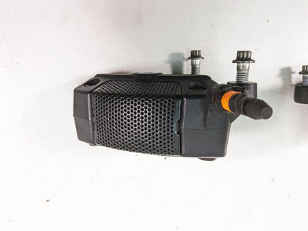 2018 Harley Touring FLHXSE CVO Street Glide Front Brake Caliper Set 41300209 {{ shop.shopifyCountryName }} - Mototech271