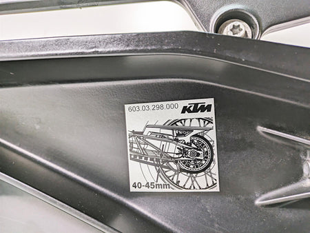 2018 KTM 1090 Adventure R Swingarm Swing Arm + Axle 6070403004433 60303298000 {{ shop.shopifyCountryName }} - Mototech271