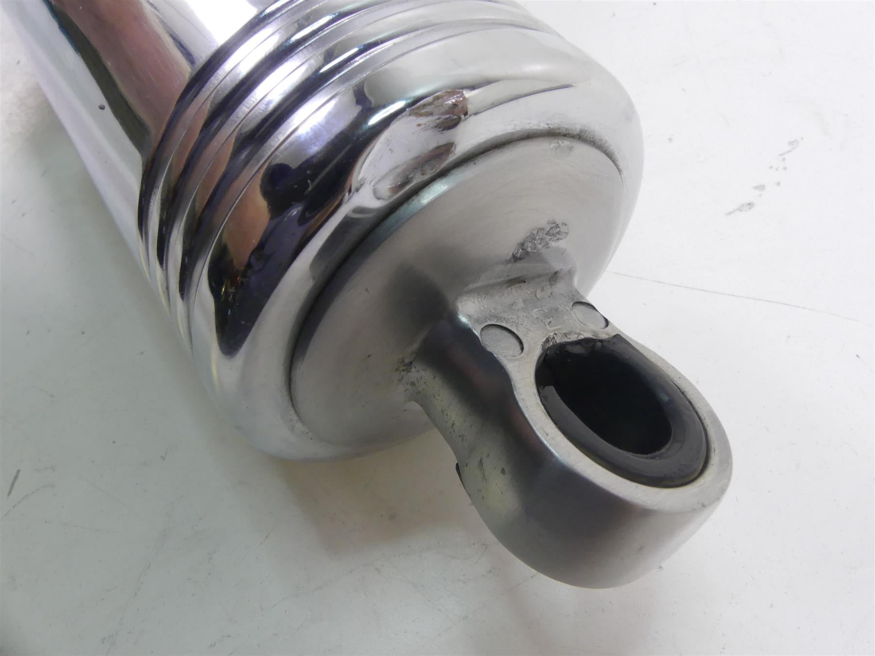 2005 Honda V-Twin VTX1800 S3 Rear Showa Shock Damper Set 52500-MCV-R11 {{ shop.shopifyCountryName }} - Mototech271