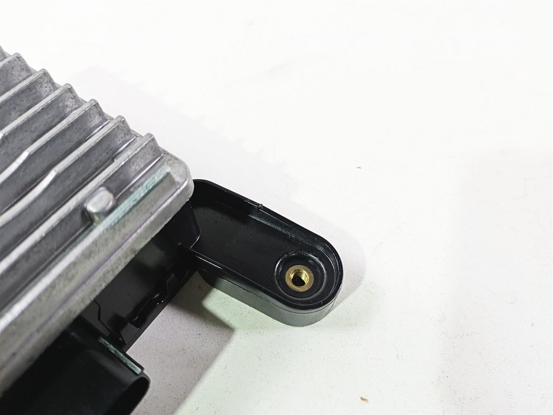 2017 Indian Chieftain Limited Audio Radio Control Module 4015979 {{ shop.shopifyCountryName }} - Mototech271