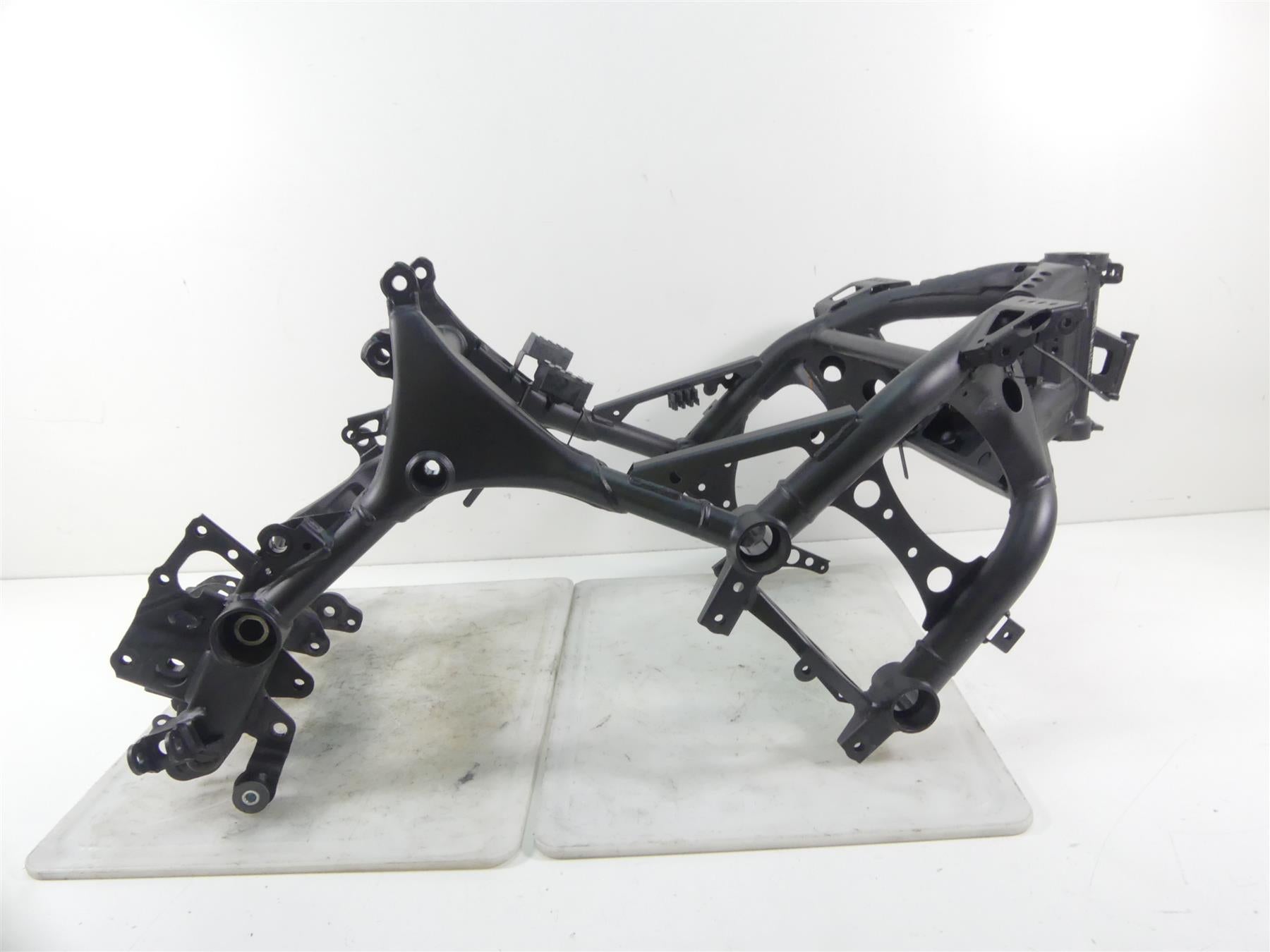 2017 Yamaha XT1200Z Super Tenere Main Frame Chassis - Bent With Oklahoma Salvage Title 23P-21110-00-00 {{ shop.shopifyCountryName }} - Mototech271