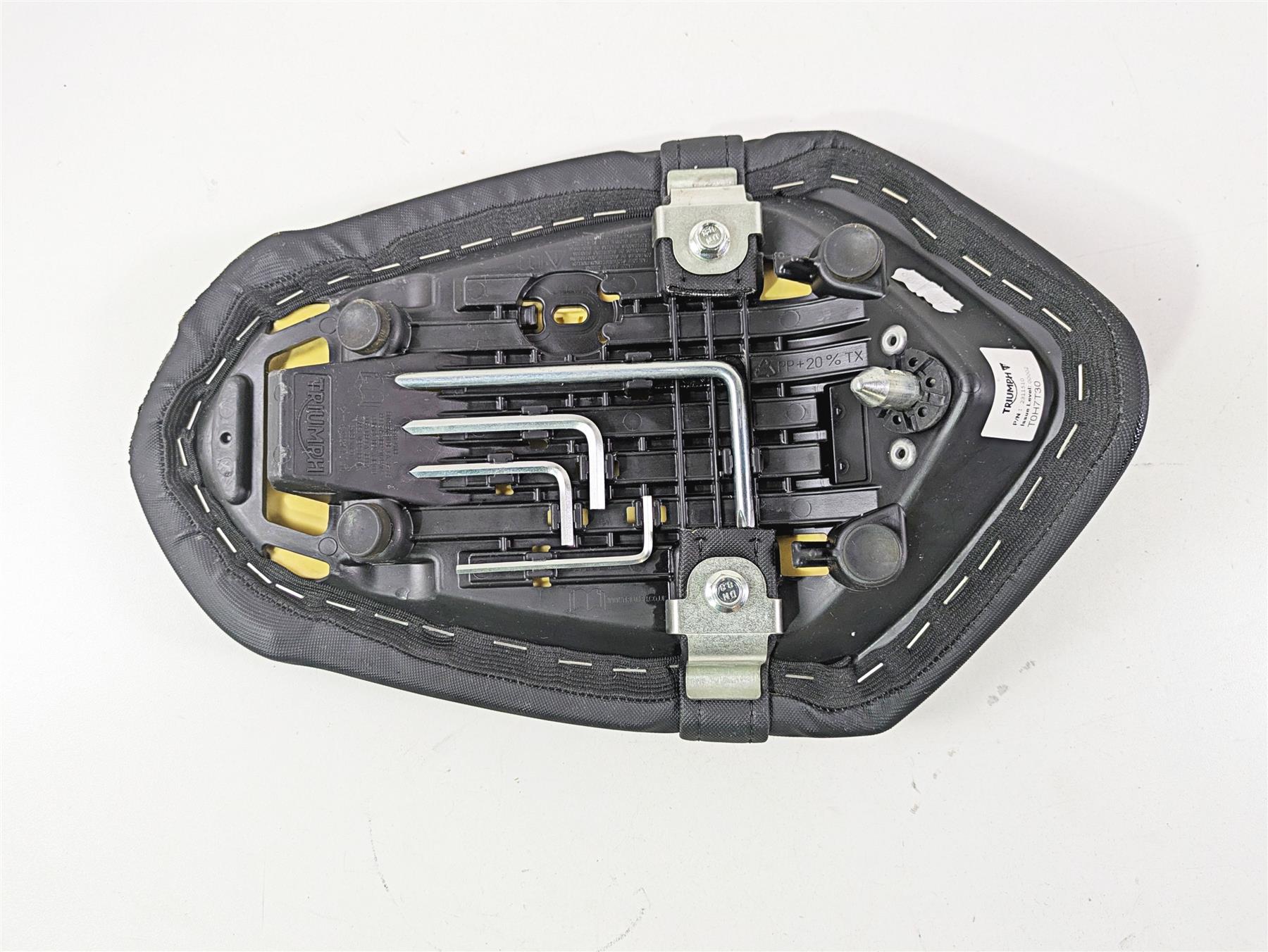 2024 Triumph Street Triple 765 R Rear Passenger Seat Saddle - Read T2311510 {{ shop.shopifyCountryName }} - Mototech271