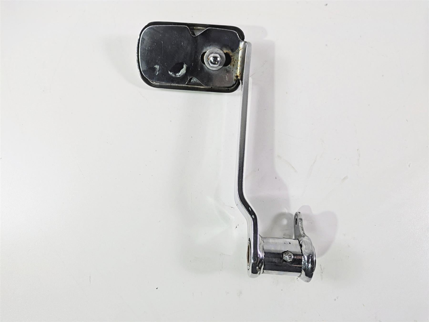1999 Harley Touring FLHTCUI E-Glide Rear Chrome Brake Pedal 42407-87C {{ shop.shopifyCountryName }} - Mototech271