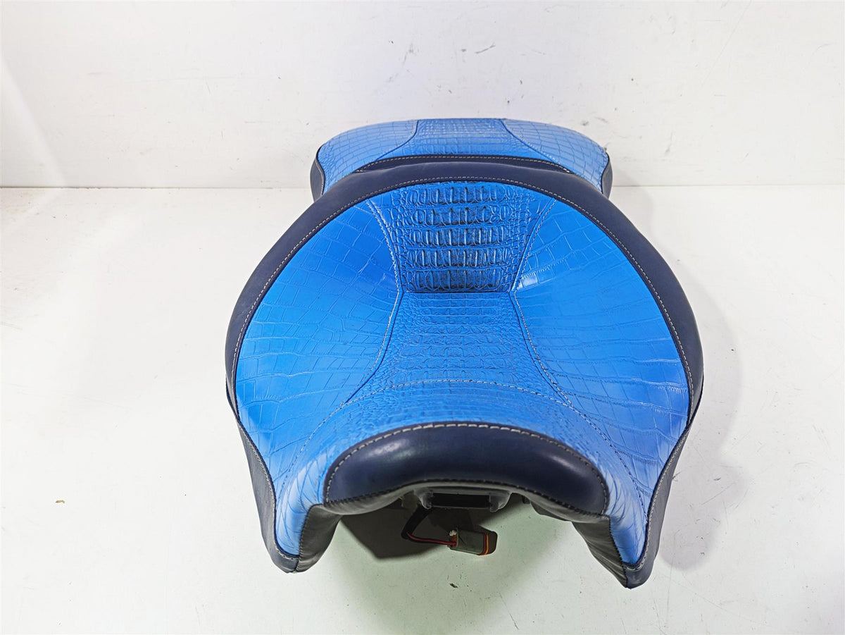 2011 Harley Touring FLHTCUSE CVO E-Glide Seat Blue Heated Alligator Skin 54112-11 {{ shop.shopifyCountryName }} - Mototech271