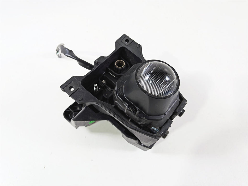 2025 Yamaha YZF R7 Headlight Head Light Lamp Lens - Read BEB-84300-03-00 {{ shop.shopifyCountryName }} - Mototech271