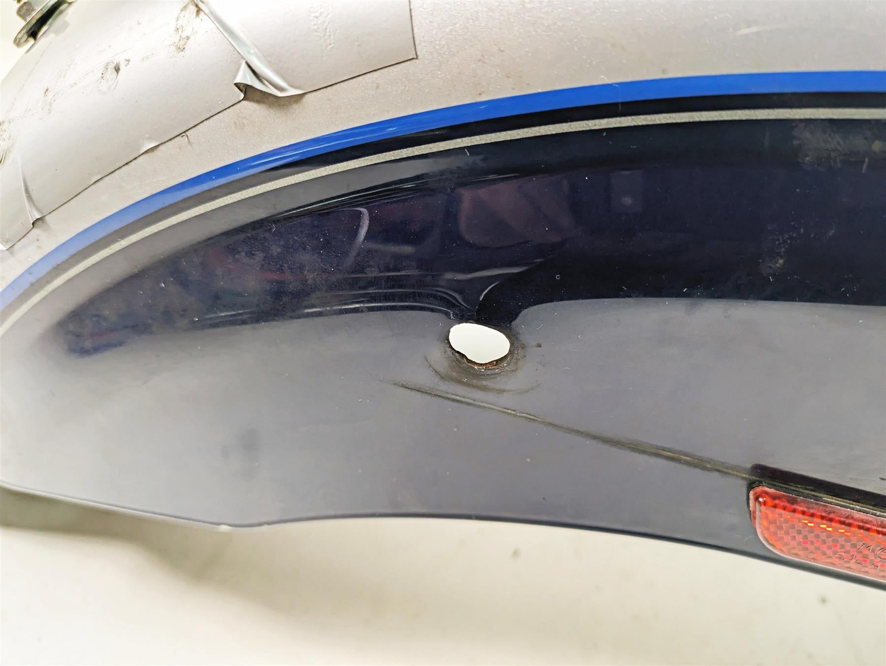 1999 Harley Dyna FXDL Low Rider Rear Fender -Read 59634-99 {{ shop.shopifyCountryName }} - Mototech271