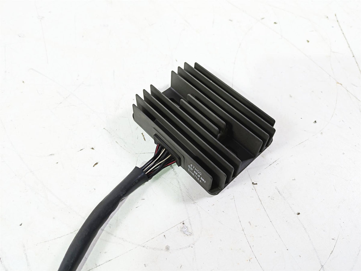 2016 Suzuki GSXR1000 Rectifier Voltage Regulator SH811AA 32800-47H00 {{ shop.shopifyCountryName }} - Mototech271