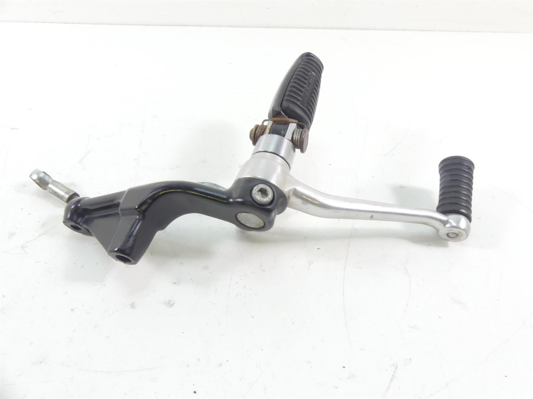 2006 Harley VRSCD Night V Rod Left Front Footpeg & Shift Pedal 51091-06BK {{ shop.shopifyCountryName }} - Mototech271