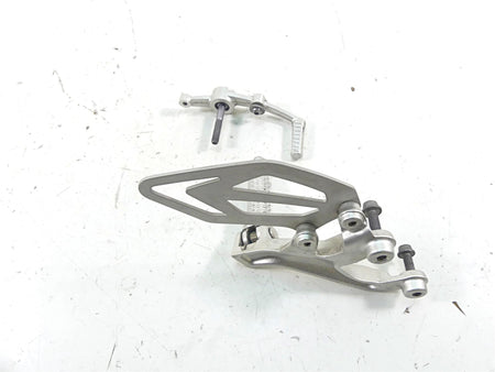 2018 BMW S1000RR K46 Left Foot Peg Set & Shifter Shift Lever 46717728307 {{ shop.shopifyCountryName }} - Mototech271